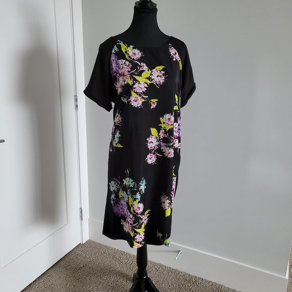 black and floral midi dress - Picture 1 of 4